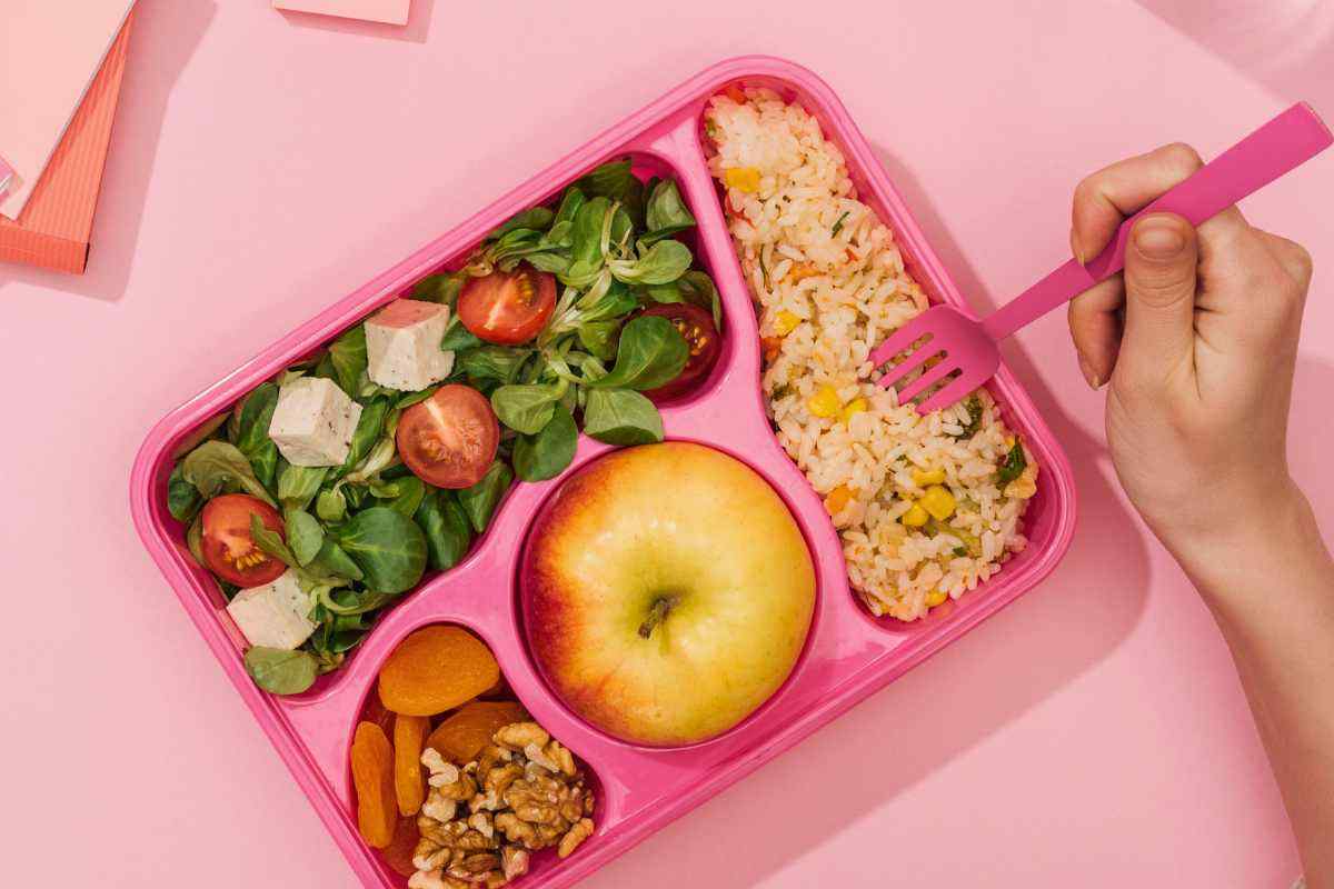 Questa abitudine ti fa buttare 3000 euro all'anno senza nemmeno accorgertene, ecco come